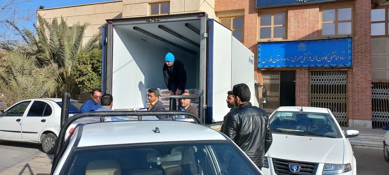 رایحه مهربانی از کانون‌های مساجد؛ گره‌گشای سفره‌های خالی در ماه رجب