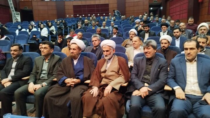 تاکید فرماندار نکا بر فعال شدن ستاد اقامه نماز در ادارات