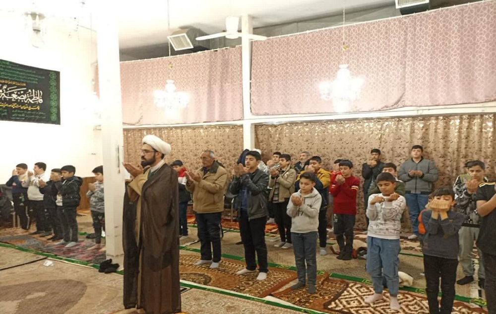 مسجدی که پایگاهی برای تربیت نوجوانان شد