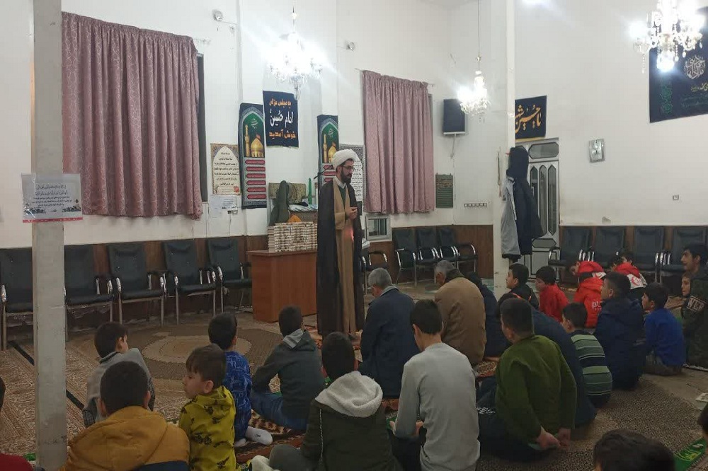 مسجدی که پایگاهی برای تربیت نوجوانان شد