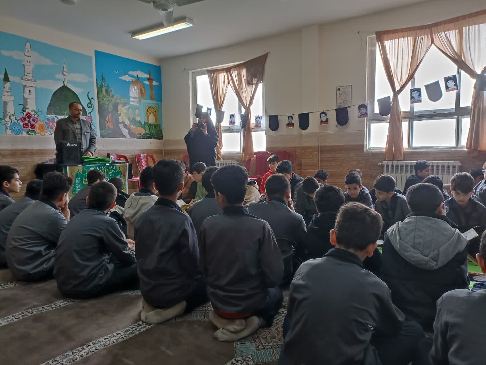 جشن مبعث در سراسر گیلان برگزار شد