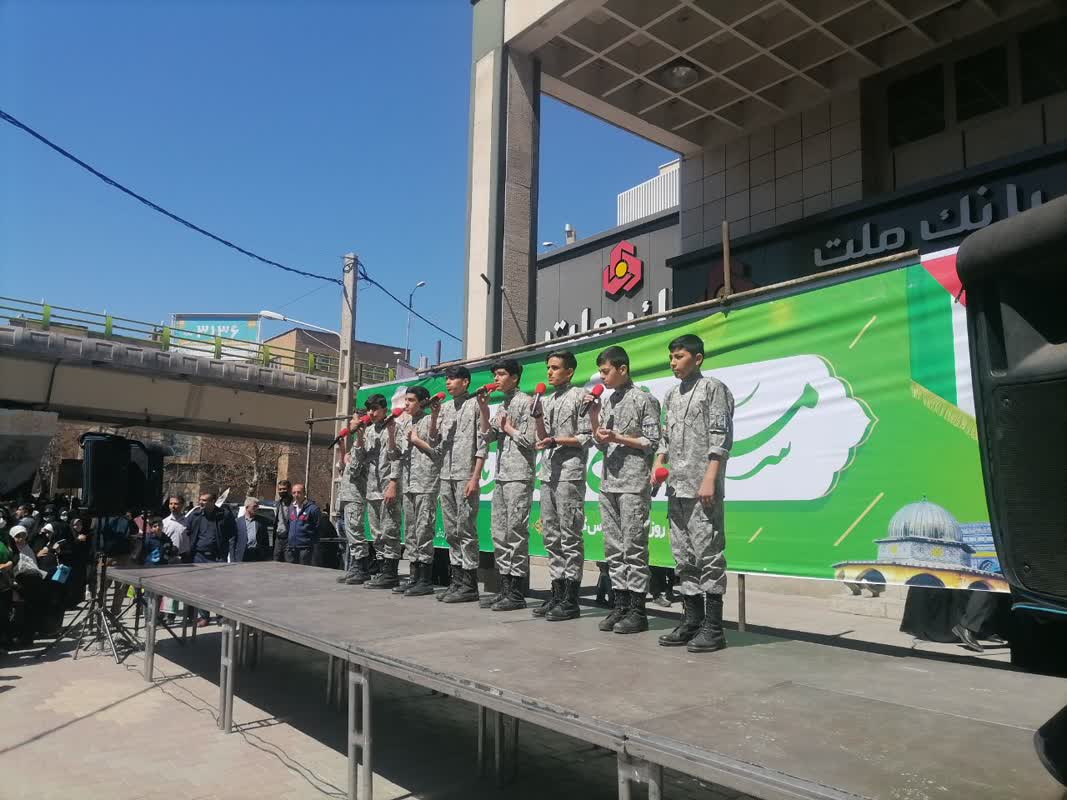 تربیت نیروهای انقلابی و نخبه افتخاری برای کانون بقیه الله همدان