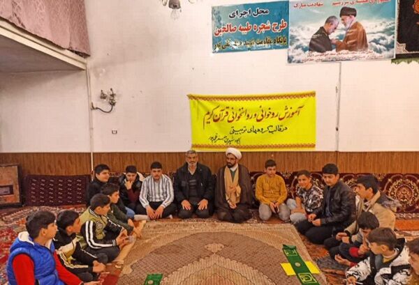 مساجد همواره پایگاه مهمی برای همبستگی اجتماعی هستند