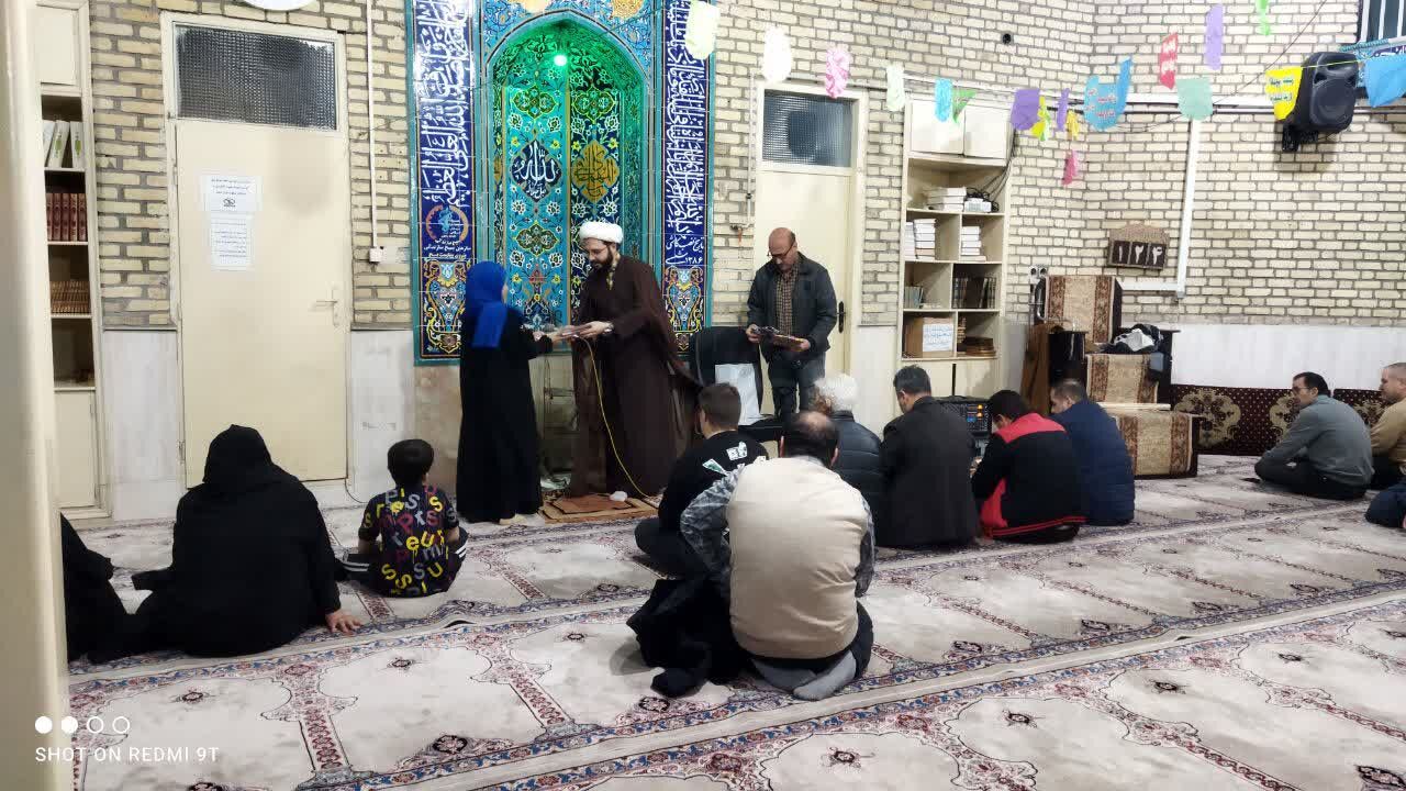 حافظان قرآن کریم کانون فرهنگی هنری موعود تجلیل شدند