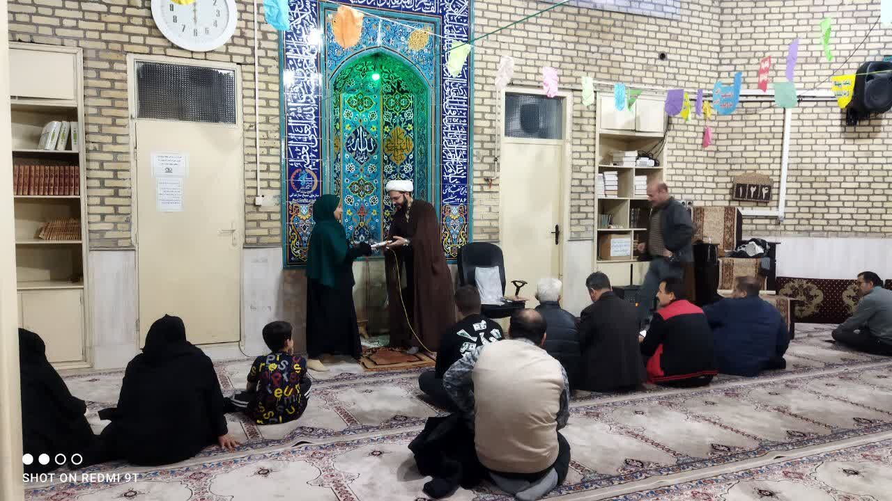 حافظان قرآن کریم کانون فرهنگی هنری موعود تجلیل شدند