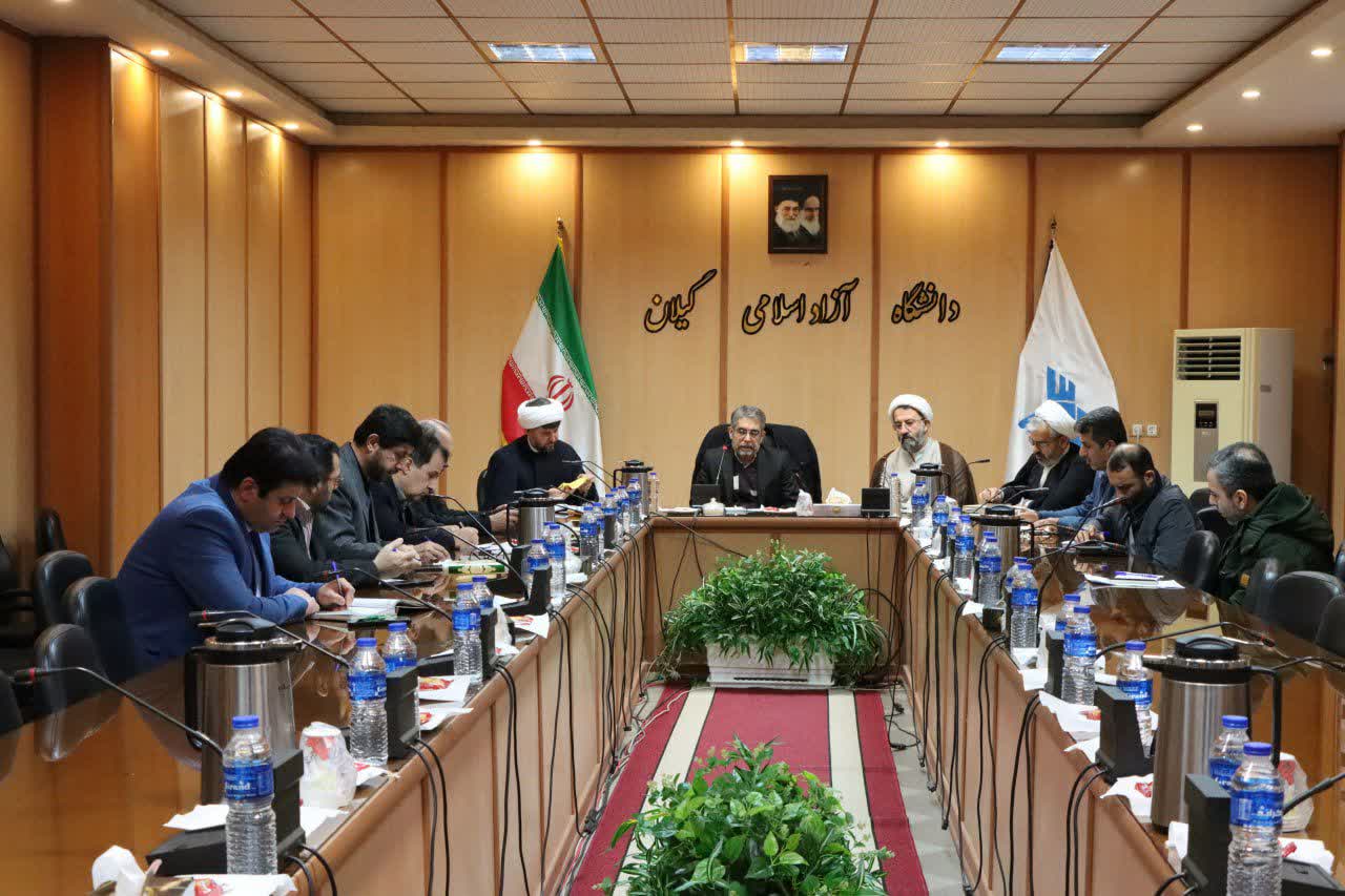 فرهنگ مهدویت در دانشگاهها نهادینه شود