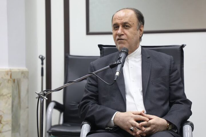 بدون تبیین، مسائل به معضل تبدیل می‌شوند