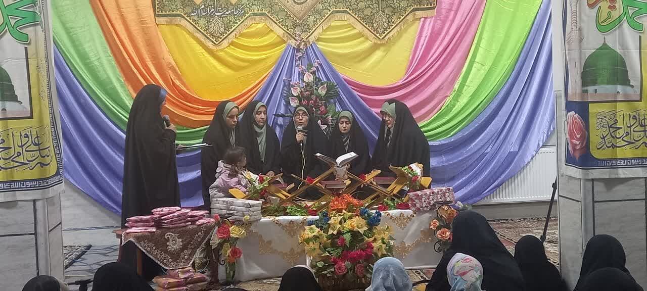 محفل انس و تدبّر در قرآن کریم در آران و بیدگل برگزار شد