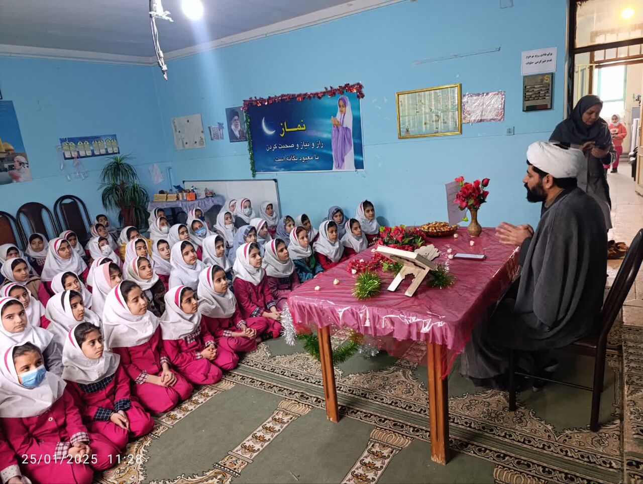 برپایی جشن های مدرسه محور عید سعید مبعث در شهرک مهدیه