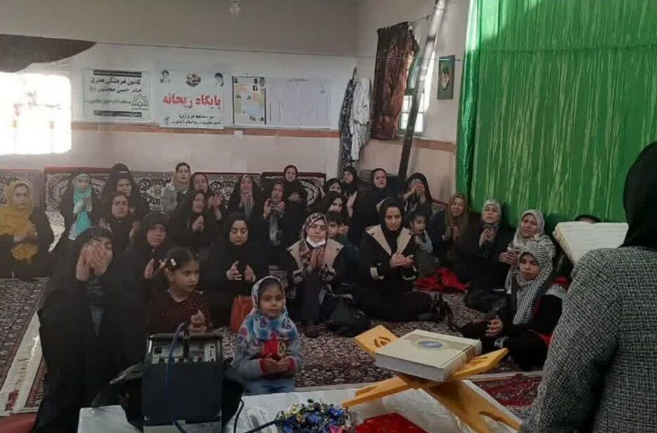 از برپایی جشن باشکوه مبعث تا سهشنبههای مهدوی در کانونهای مساجد کرمانشاه