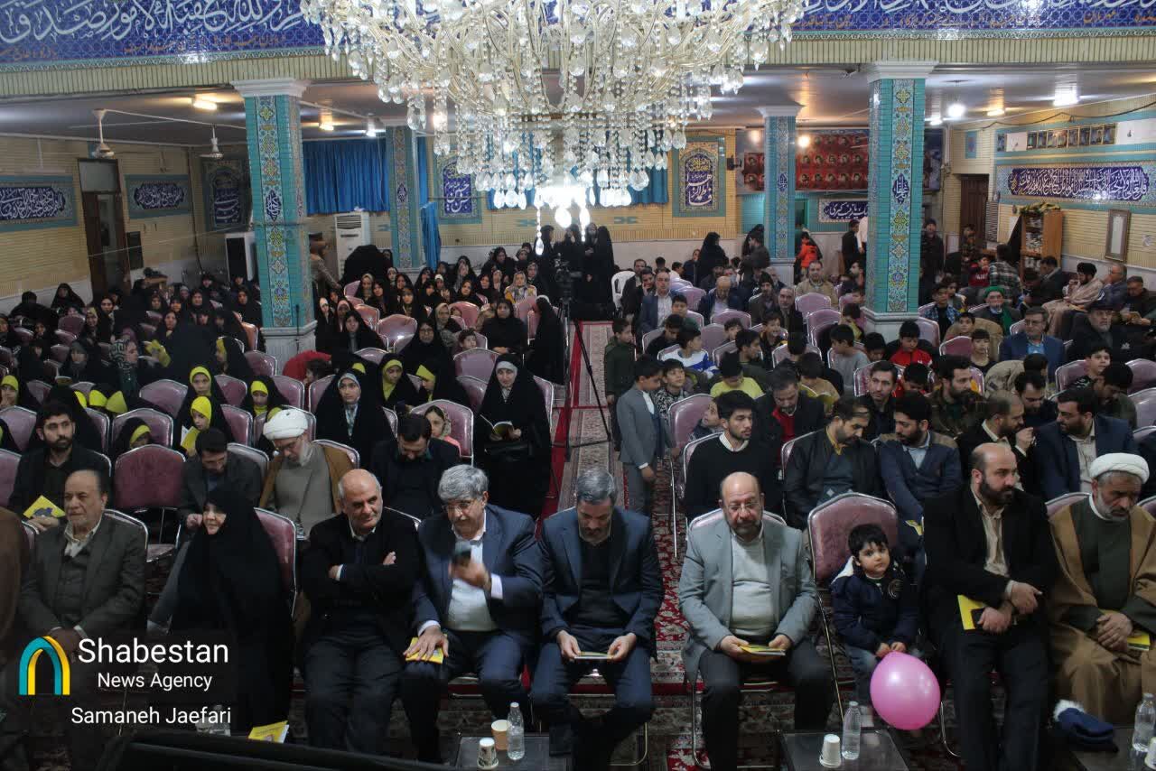 تحقق آرمان استفاده از ظرفیتهای نهادهای فرهنگی برای ترویج کتابخوانی در کانون شهید روحی