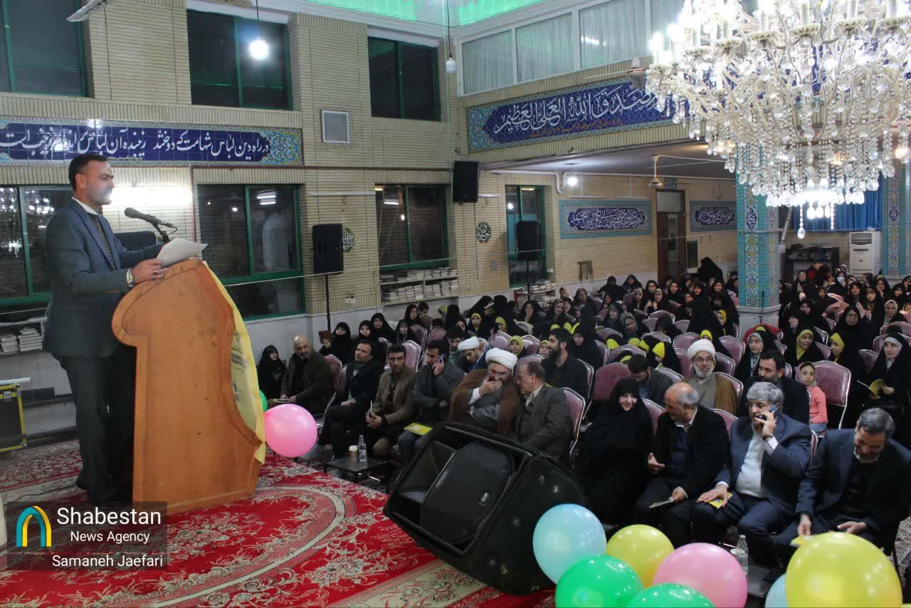 تحقق آرمان استفاده از ظرفیتهای نهادهای فرهنگی برای ترویج کتابخوانی در کانون شهید روحی