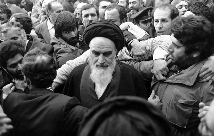امام خمینی (ره) پیشگام پیشنهاد ورود به حوزه دانش هسته‌ای