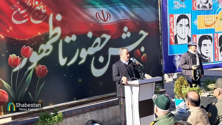 دشمن از ولایت‌پذیری و ولایت‌مداری ملت ایران می‌ترسد