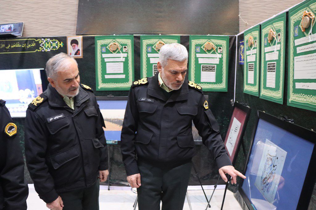افتتاح نمایشگاه دستاوردهای نیروهای مسلح در حوزه ترویج فرهنگ نماز