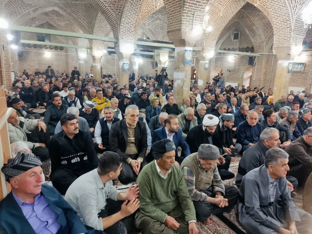 بچه مسجدیها؛ پرچمدار جشن انقلاب در آذربایجانغربی