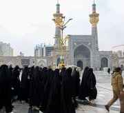 تشرف ۹۰ دانش‌آموز نخبه قهستان به حرم مطهر رضوی