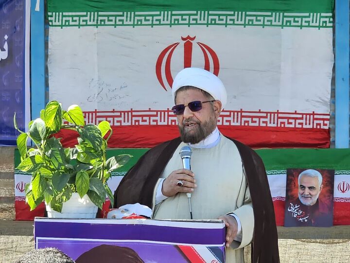 توسعه و گسترش آموزش از اقدامات قابل توجه انقلاب اسلامی است