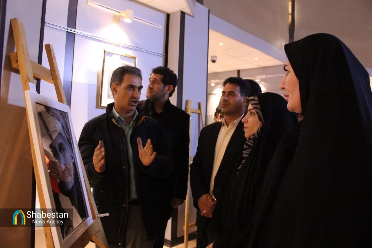 نمایشگاه دستاوردهای هنرمندان شهرستان سلسله افتتاح شد