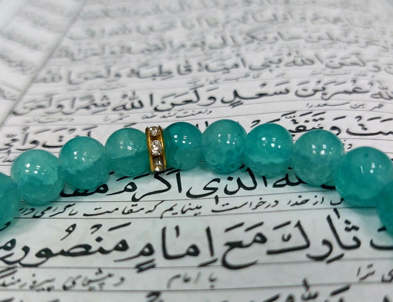 «سلام»؛ واژهای با کاربست سیاسی، فرهنگی و معرفتی در فرهنگ عاشورا