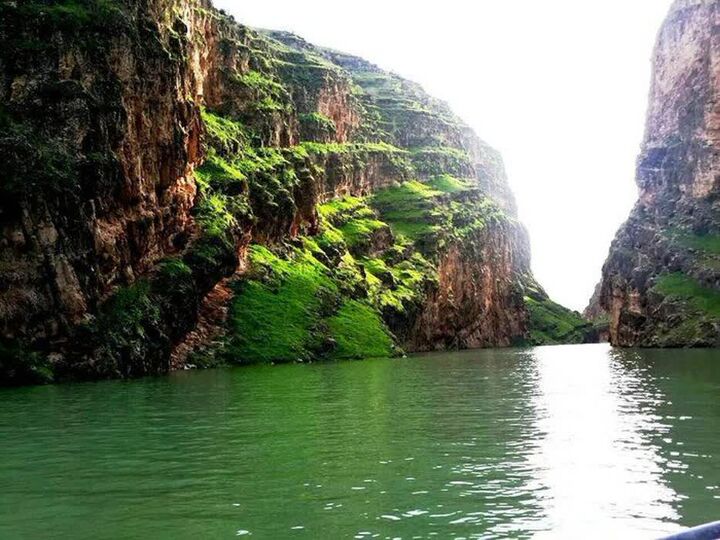 معرفی جاذبه‌های گردشگری ایلام در نمایشگاه بین‌المللی تهران به ۳ زبان مختلف