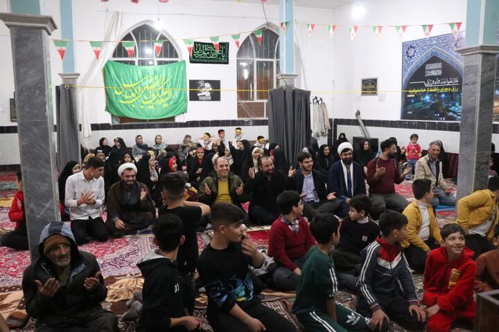 هر شب یک مسجد؛ میزبان جشن «محله‌ای به وسعت انقلاب اسلامی» در آذربایجان‌غربی