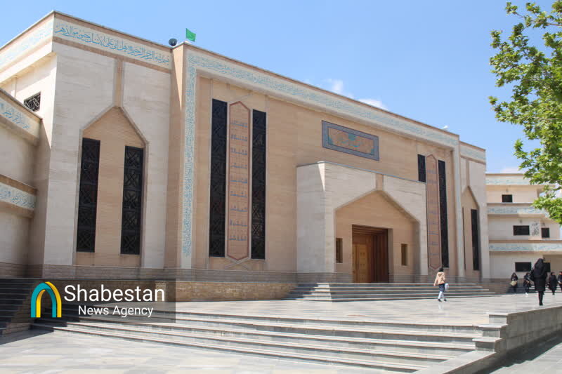 بزرگترین مسجد دانشگاهی ایران؛ ویژگی‌ها و برنامه‌ها