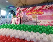 دانش آموز دختر اراکی بهار عبادت خود را در چهل و ششمین بهار انقلاب جشن گرفتند