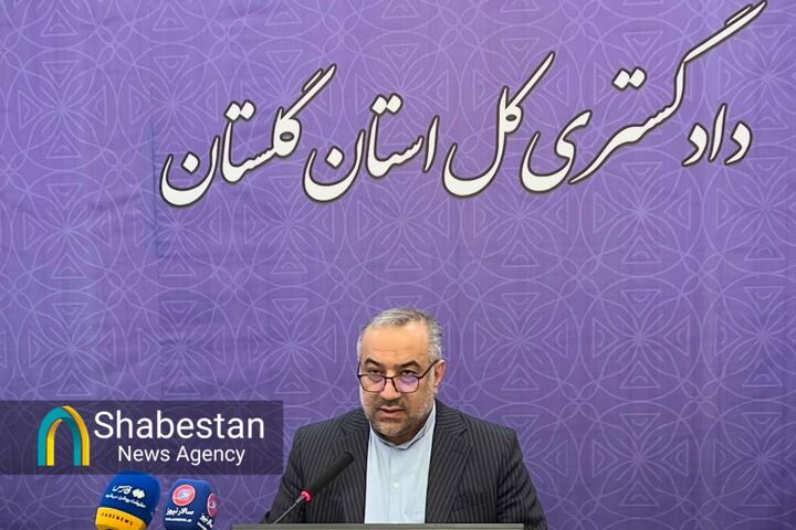 امپراتوری رسانه‌ها به دنبال سیاه‌نمایی دستاوردهای انقلاب هستند