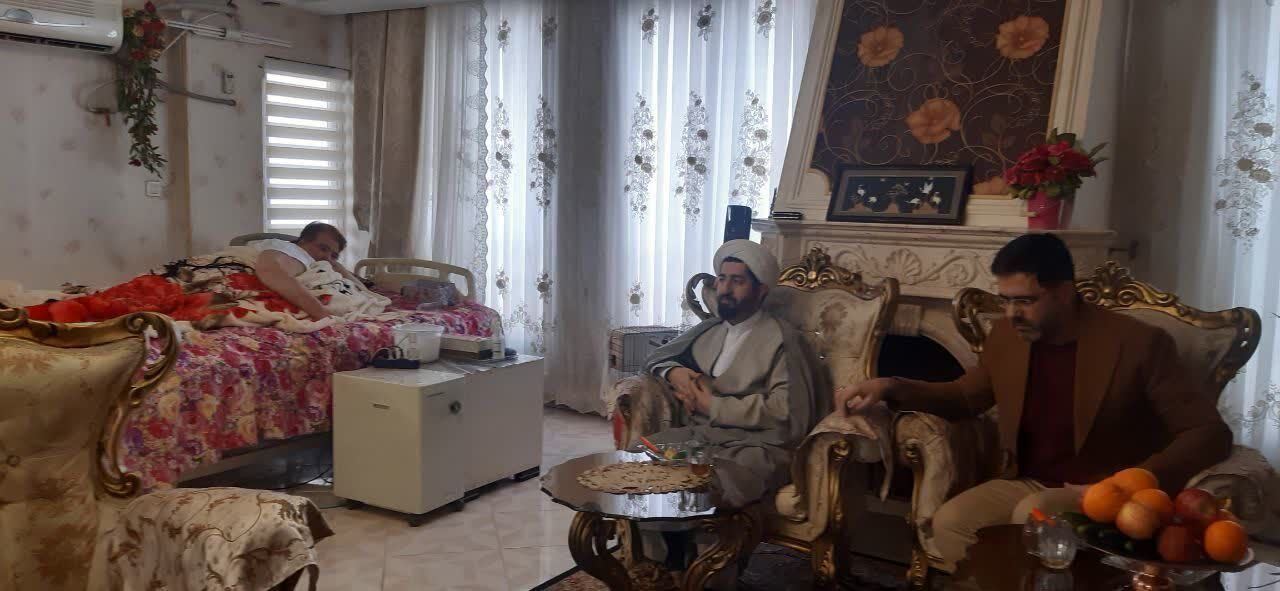 عیادت و تکریم فعالان مسجد صدیقه الزهرا(س) از جانباز سیدمحمود زرهانی