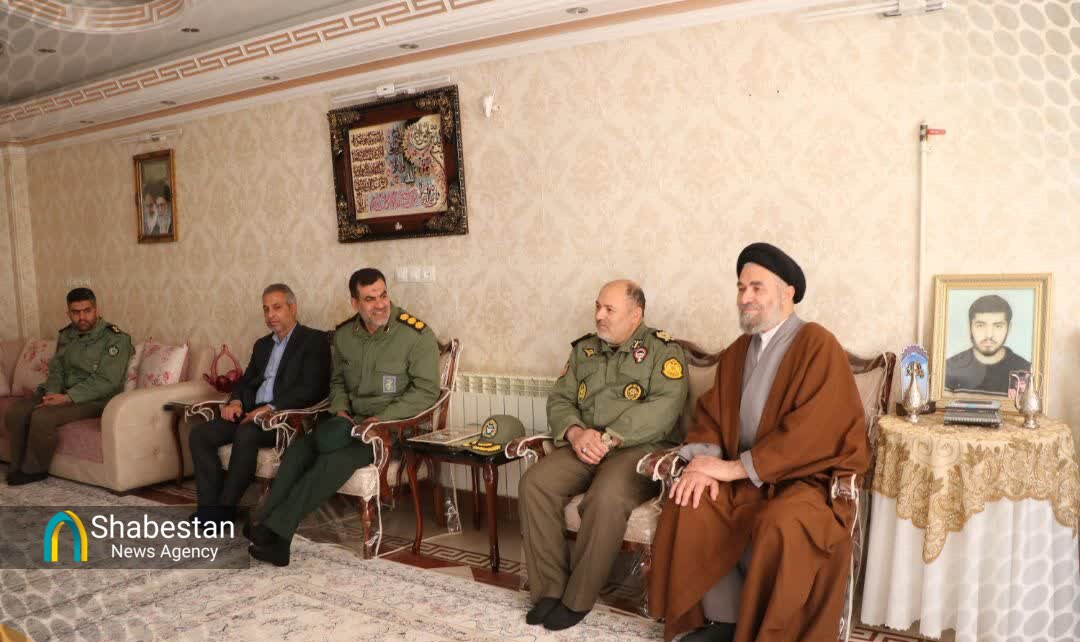 دیدار امام جمعه بروجرد با جانبازان دفاع مقدس