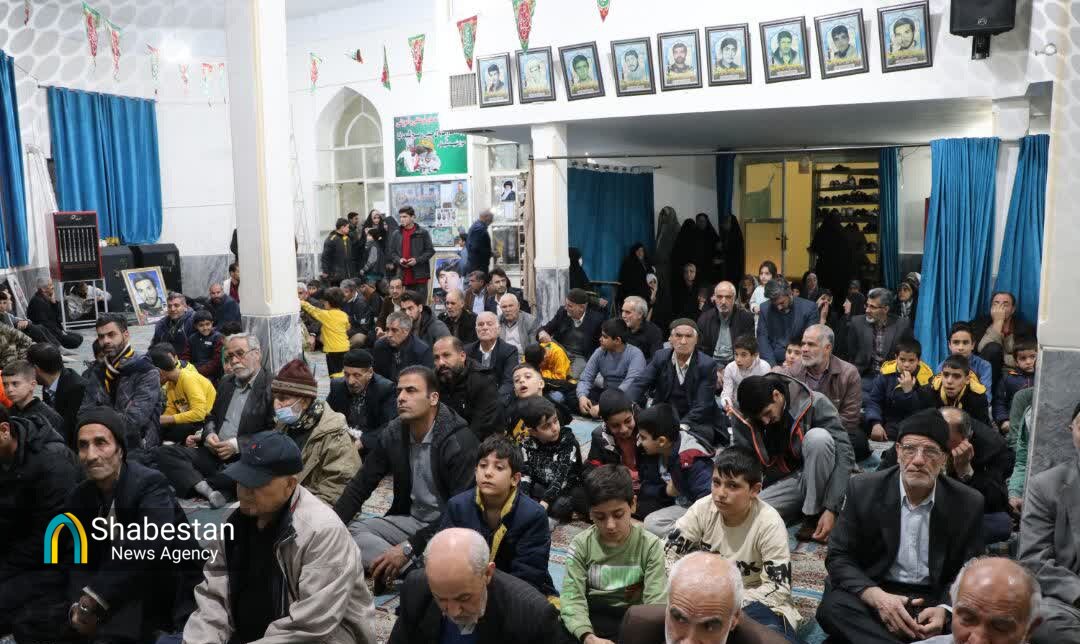 مراسم شبهای انقلاب در مسجد قبا بروجرد