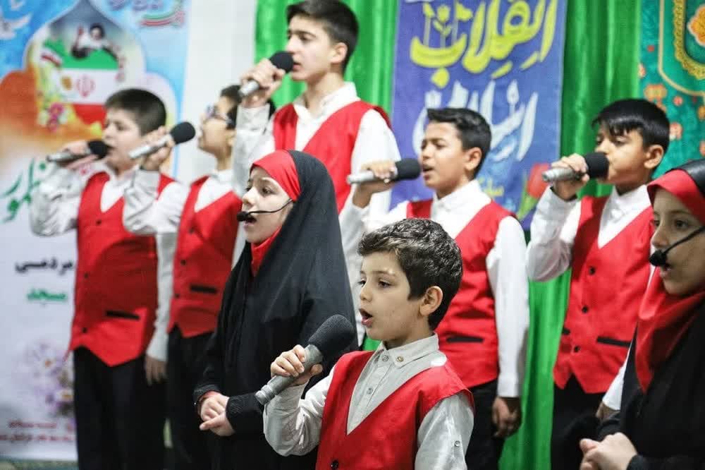 انقلاب اسلامی، انقلابی آگاهانه و از روی اعتقاد و باور است