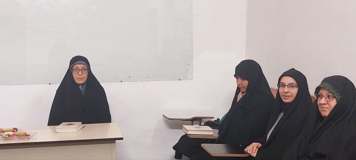 دریافت مدرک درجه یک حفظ تخصصی توسط حافظان کل مهد قرآن