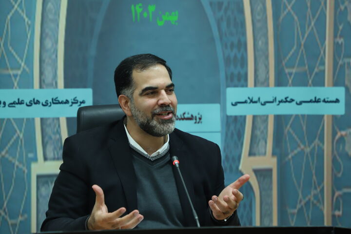 مسئولیت پرورش حس مسئولیت‌پذیری اجتماعی به عهده رسانه و دولت است