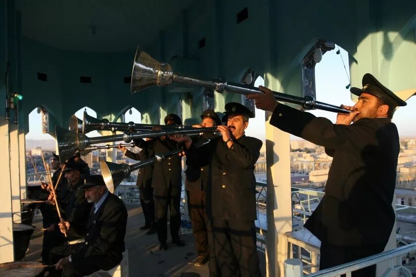 رونمایی از اسناد نقاره‌خانه رضوی/ آیین نقاره‌نوازی، میراث کهن فرهنگی و هنری ایران