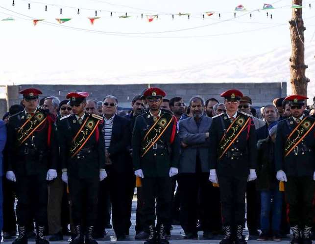 مزار شهدا بجنورد غبارروبی و گلباران شد