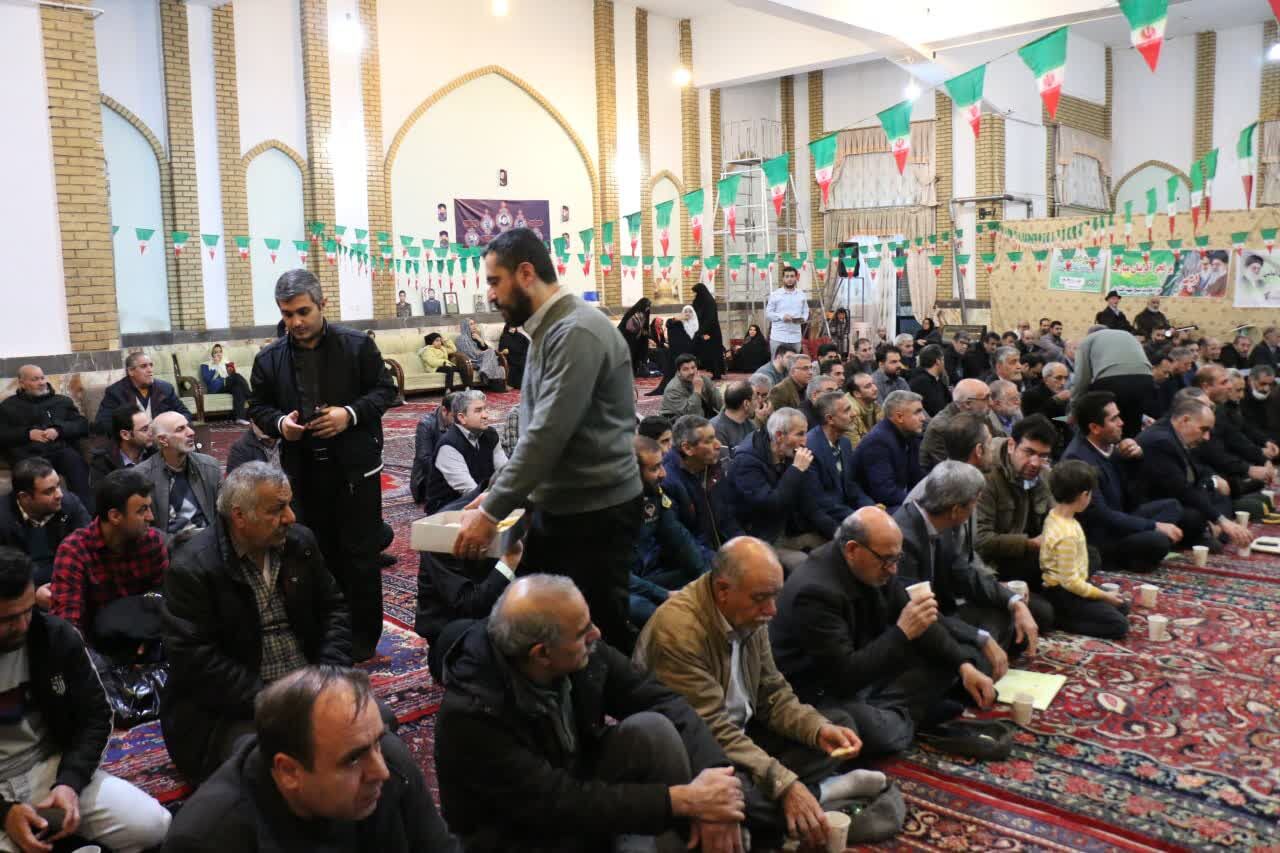 عصر خاطره بازاریان بیجار در پیروزی انقلاب اسلامی برگزار شد