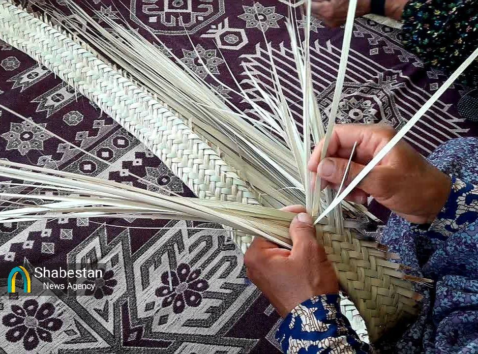 کتابخانهای که رؤیاها را بُنتال میکند