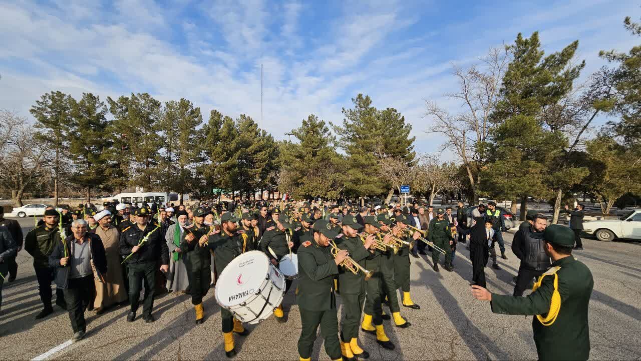 گلباران مزار شهدای مشهد