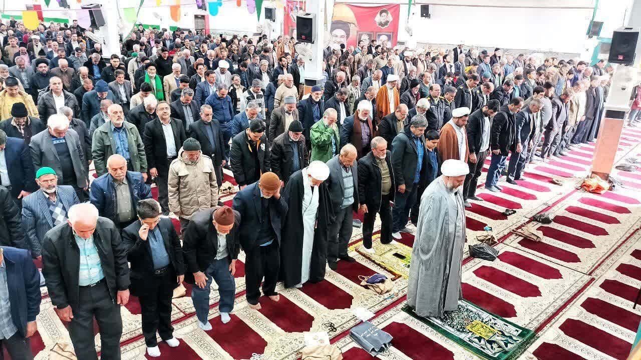 جمهوری اسلامی روند انحطاط ۲۰۰ ساله ایران را متوقف کرد