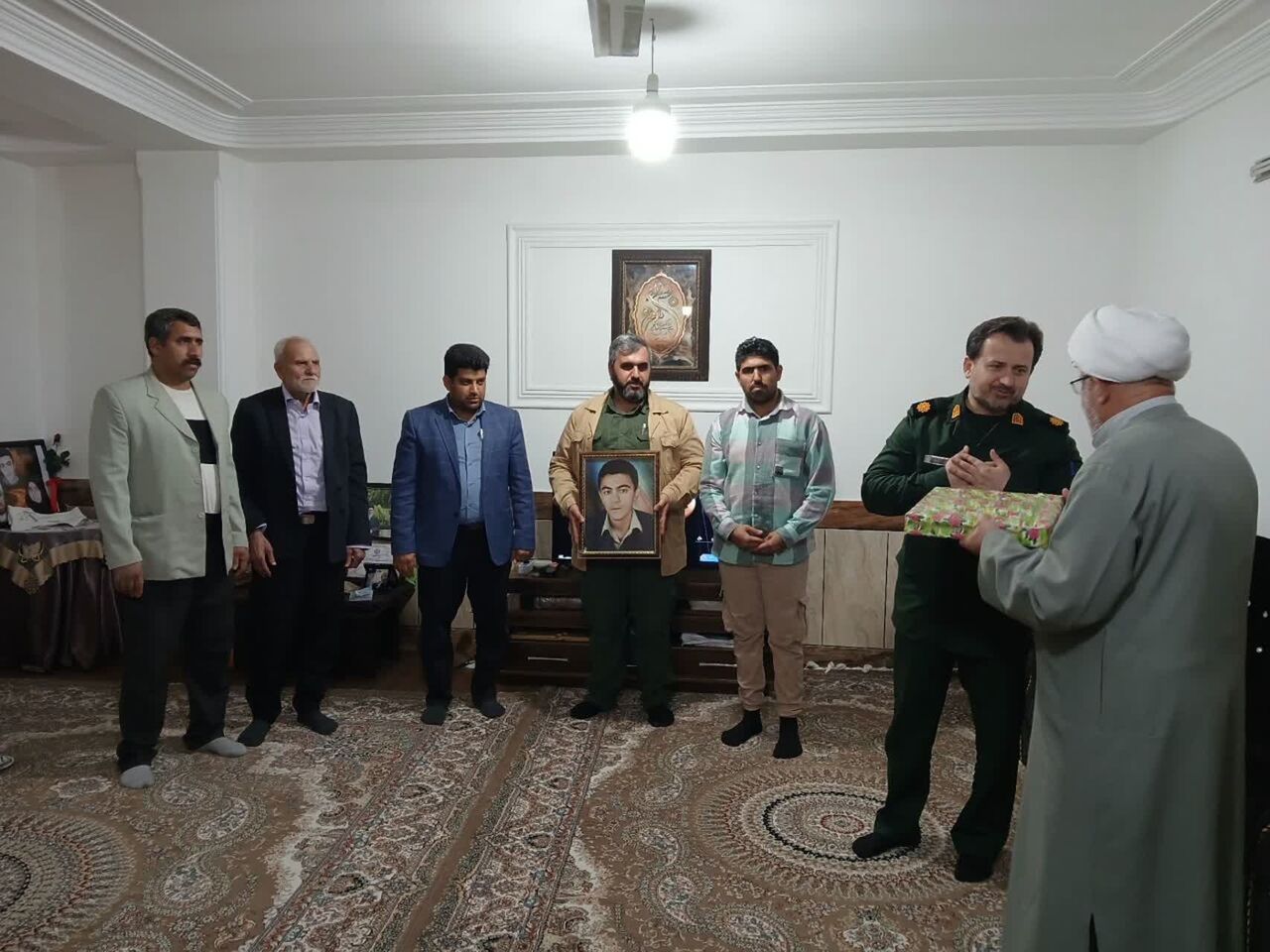 بچه مسجدیهای نکا با خانواده شهید مفتح دیدار کردند