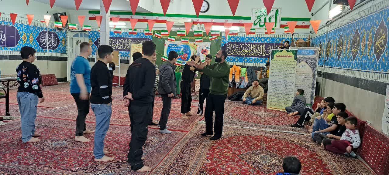 مسابقات ورزشی به مناسبت دهه فجر در مسجد امیرالومنین(ع) برپا شد