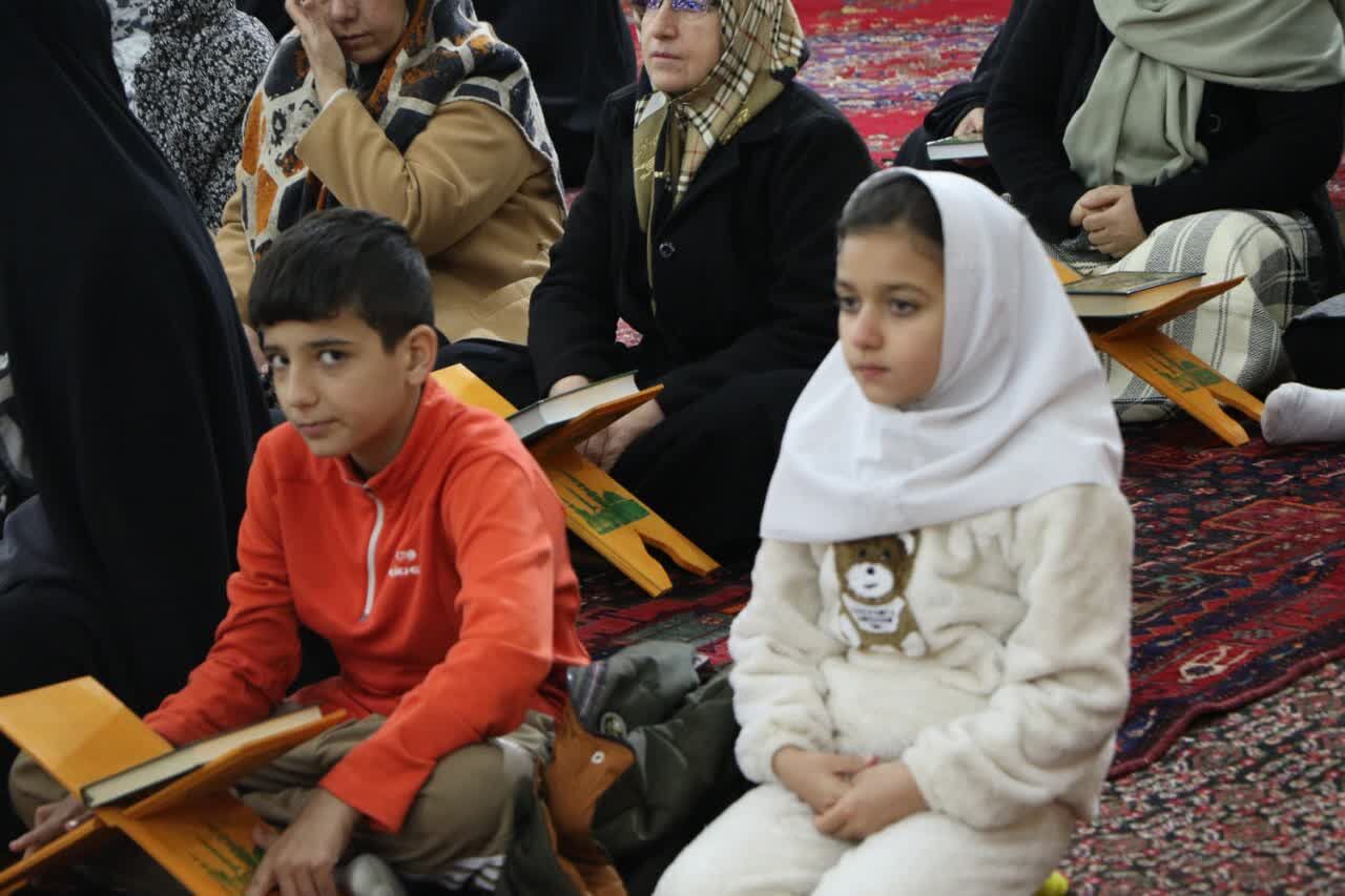 طنین صدای نور و معنویت از منارههای مسجد جامع سنندج