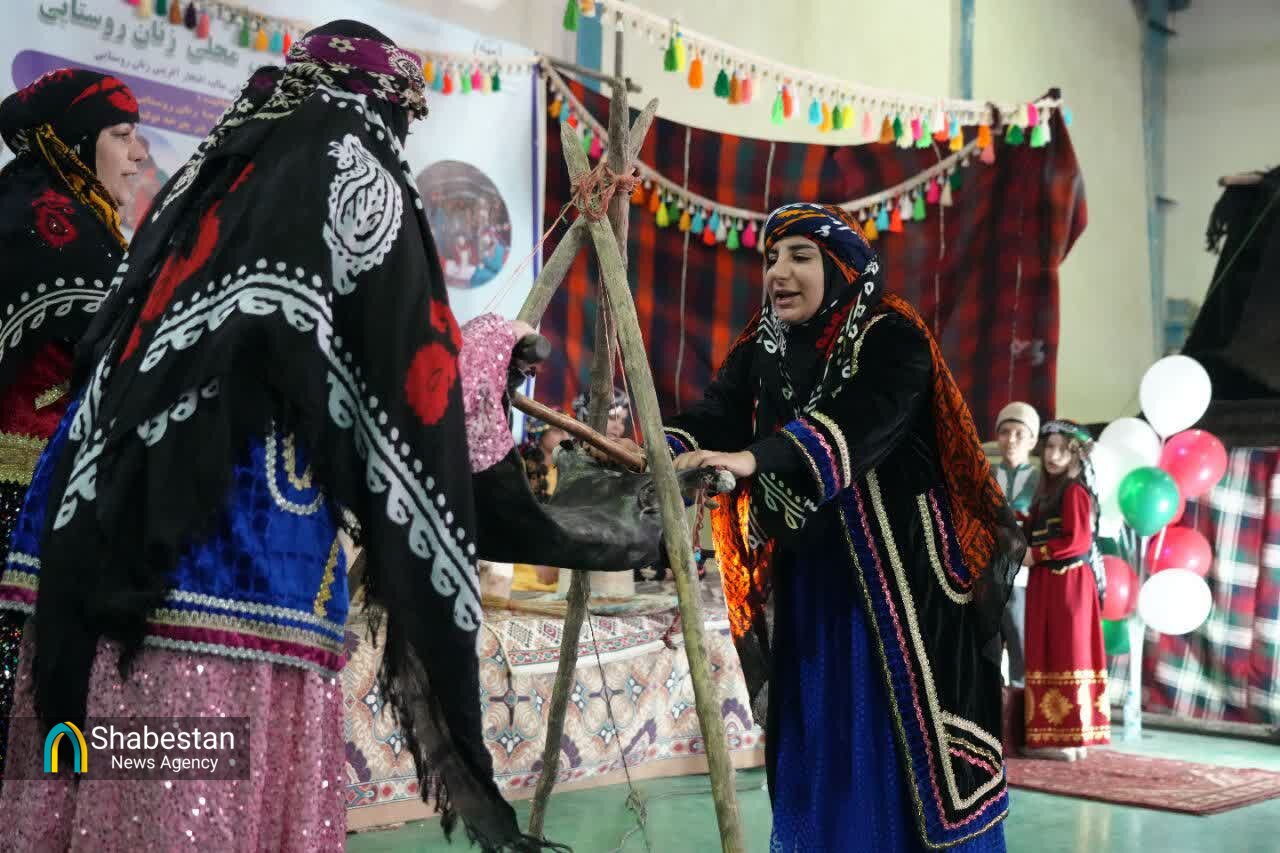 چهل و ششمین سالگرد انقلاب؛ نماد ایستادگی ملت ایران در برابر توطئههای دشمن است