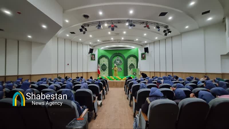 مفاهیم مهدویت در امامزاده جعفر(ع) اصفهان به دانش آموزان منتقل می شود