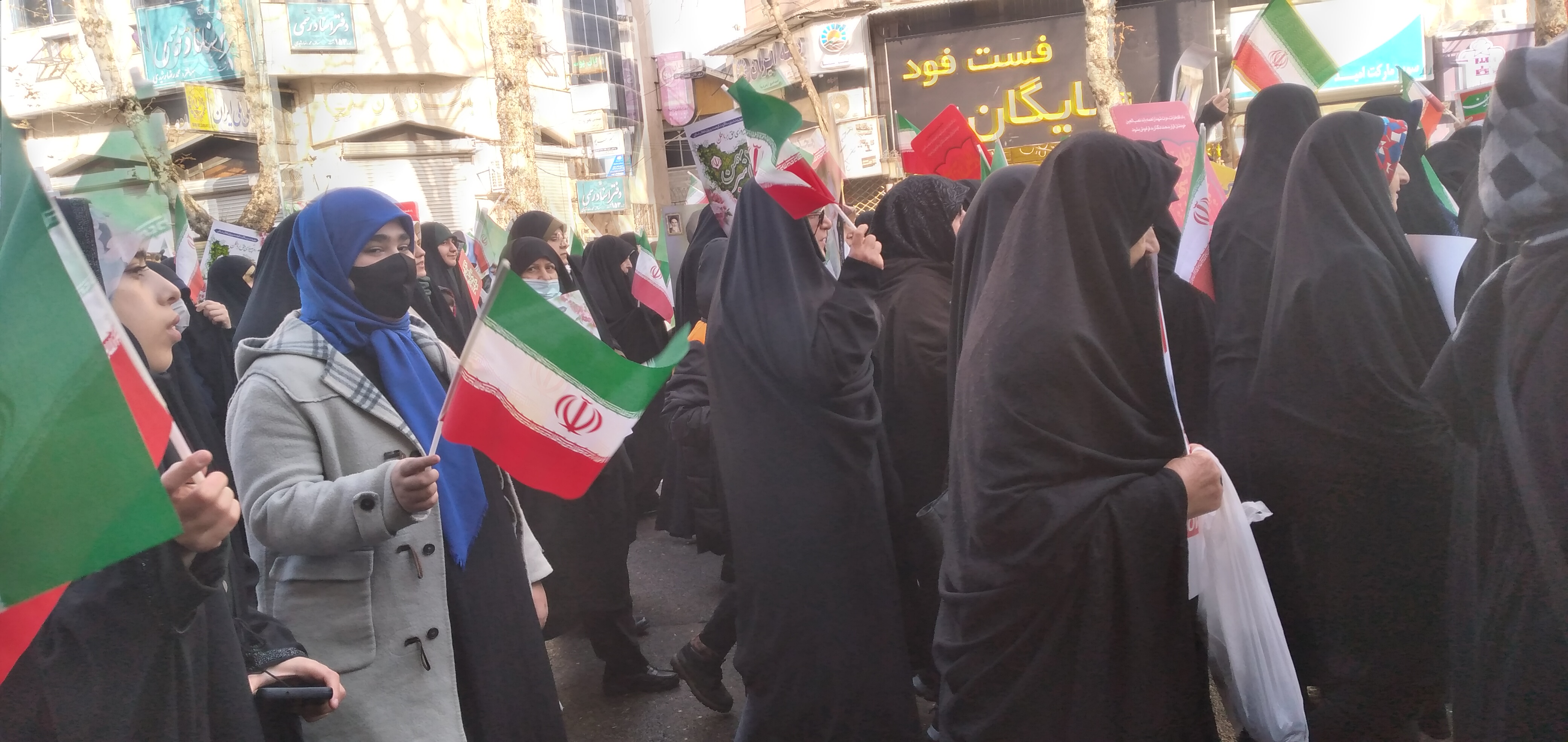 آغاز راهپیمایی ۲۲ بهمن در رشت