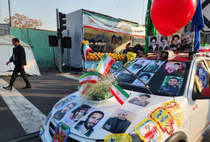 چشمها خیره به علیاکبر(ع) در همراهی با ولایت و دفاع از حق