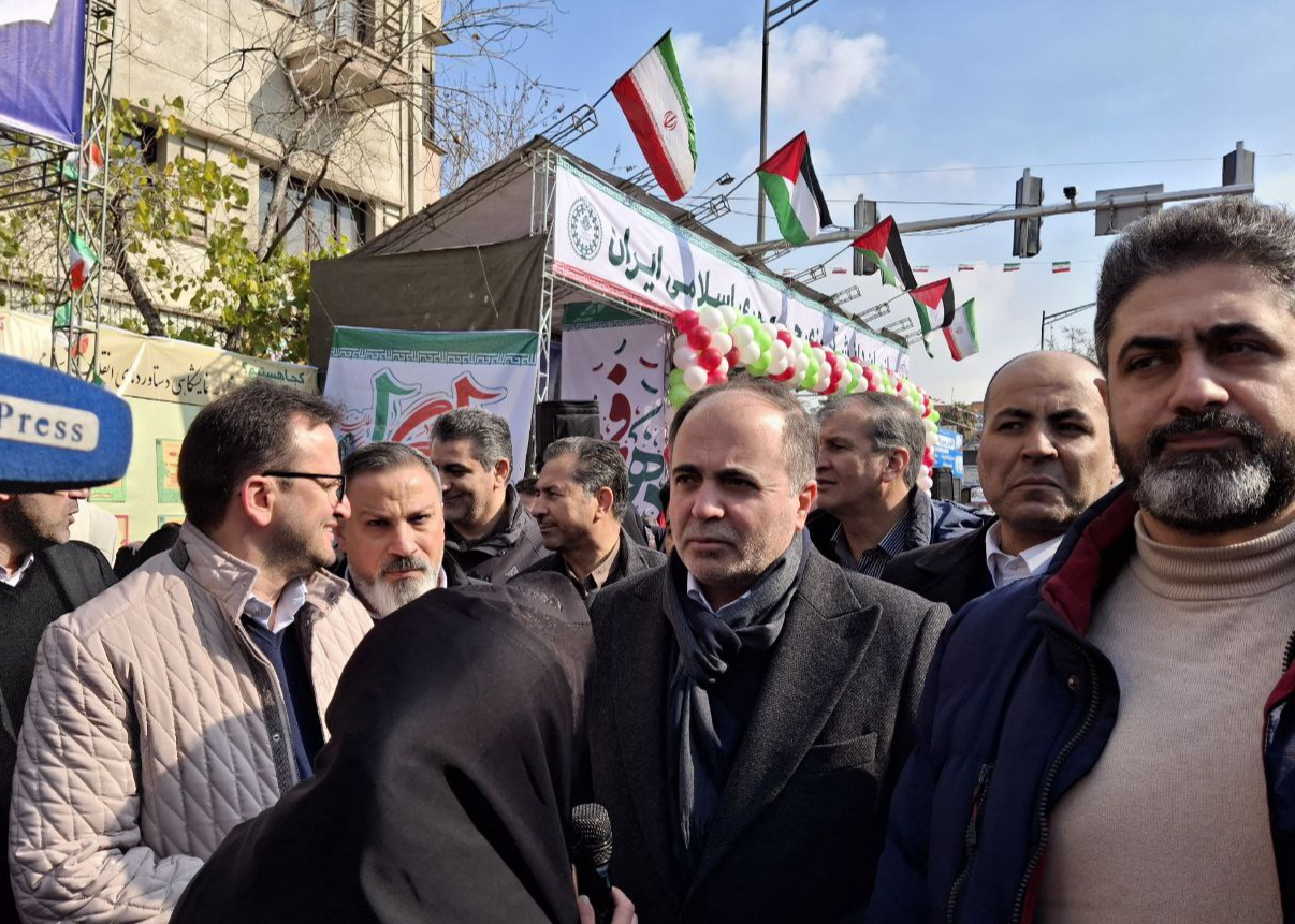 شکوه حضور در چهل و ششمین جشن پیروزی انقلاب/ ایستاده بر آرمانها تا پای جان