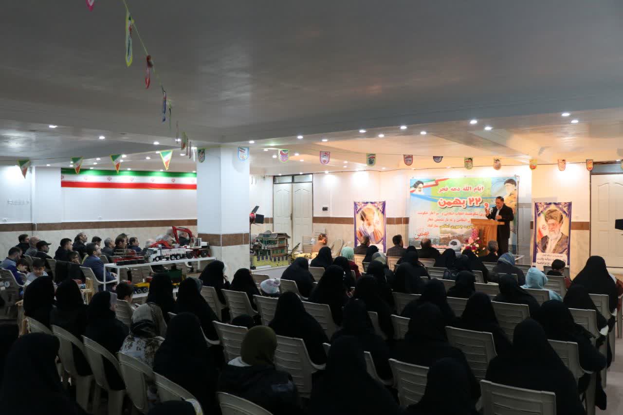 ندای «الله اکبر» در جشن انقلاب مسجد طوبی ارومیه